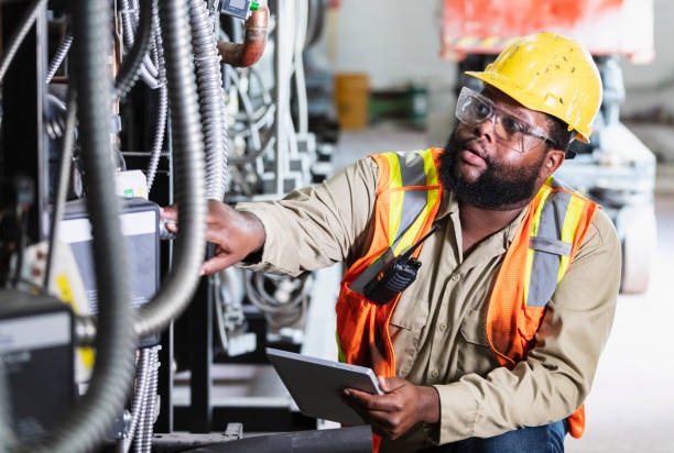 Best Electrical Outlet Repair  in Oxford, MI