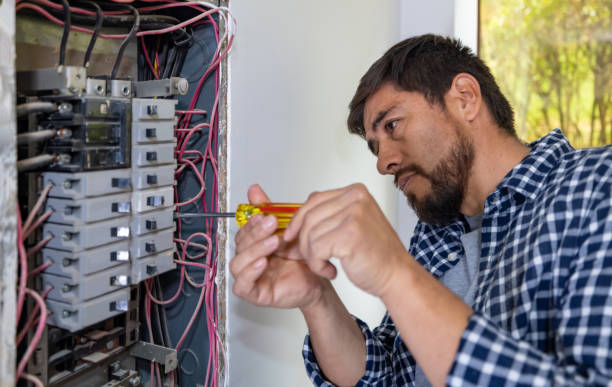 Best Emergency Electrical Repair  in Oxford, MI